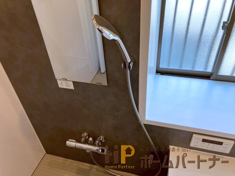 お風呂（バスルーム）の交換後　シャワーと水栓